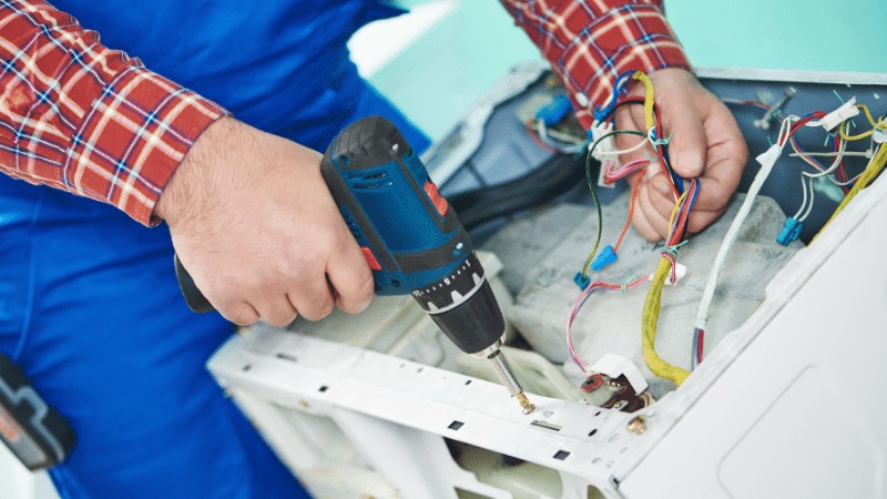 Kaynarca Gorenje Gorenje çamaşır makinesi kart tamiri – Su almama arızası orijinal parça ile giderildi. - Teknik servis örneği